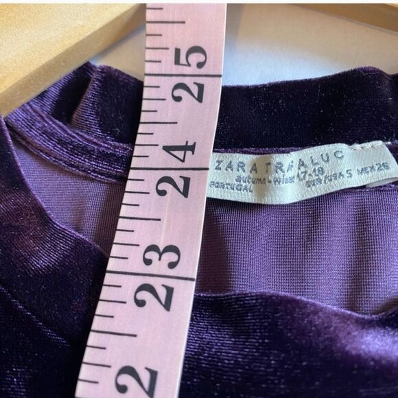 Zara Trafaluc “Be Great” Purple Velvet Short Sleeve Tee Top Size Small - Picture 7 of 9